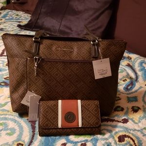 BNWT LC Tote and Wallet Set